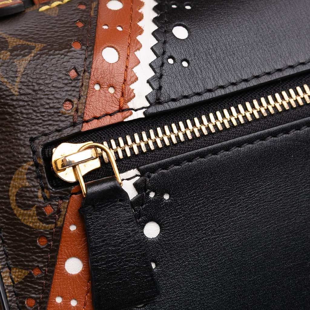Louis Vuitton Monogram Brogue Pochette Metis - Detail 2