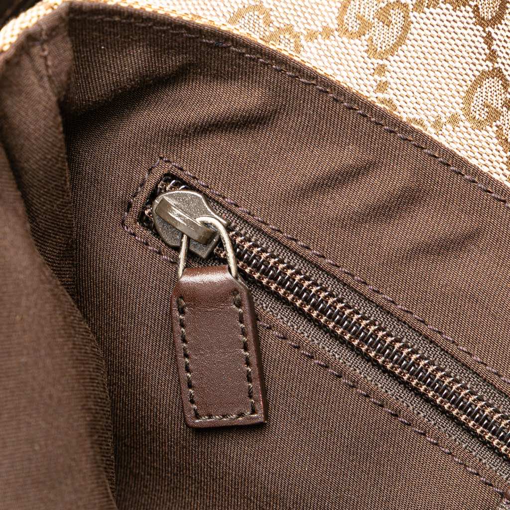 Gucci GG Canvas Belt Bag - Detail 2