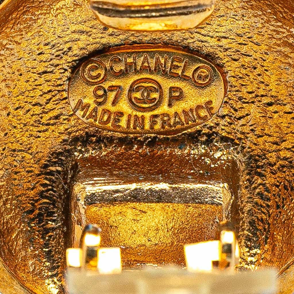 Chanel Gold Plated CC Round Clip on Earrings - 3