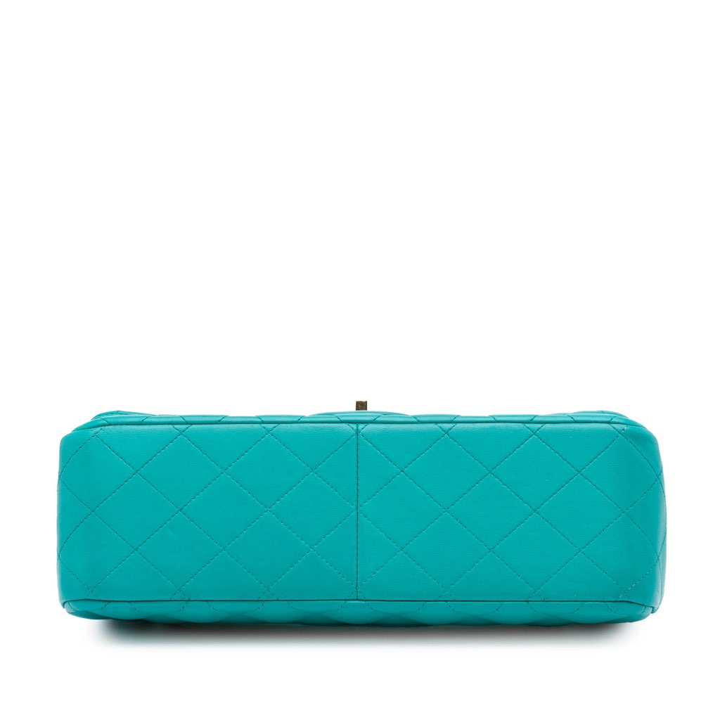 Chanel Jumbo Classic Lambskin Double Flap - Image 6