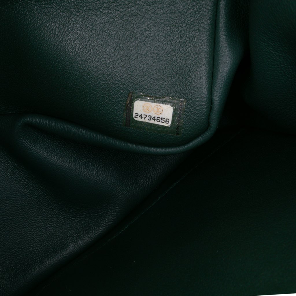 Chanel Jumbo Classic Chevron Lambskin Double Flap - Detail 1