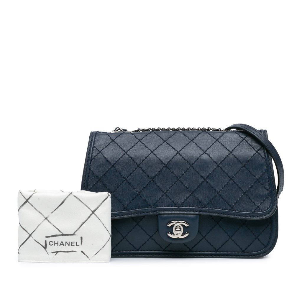 Chanel Medium Stitched Calfskin Citizen Flap - Image 14