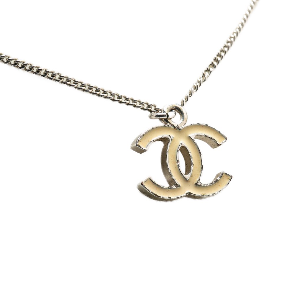 Chanel Silver Enamel CC Pendant Necklace - Image 6
