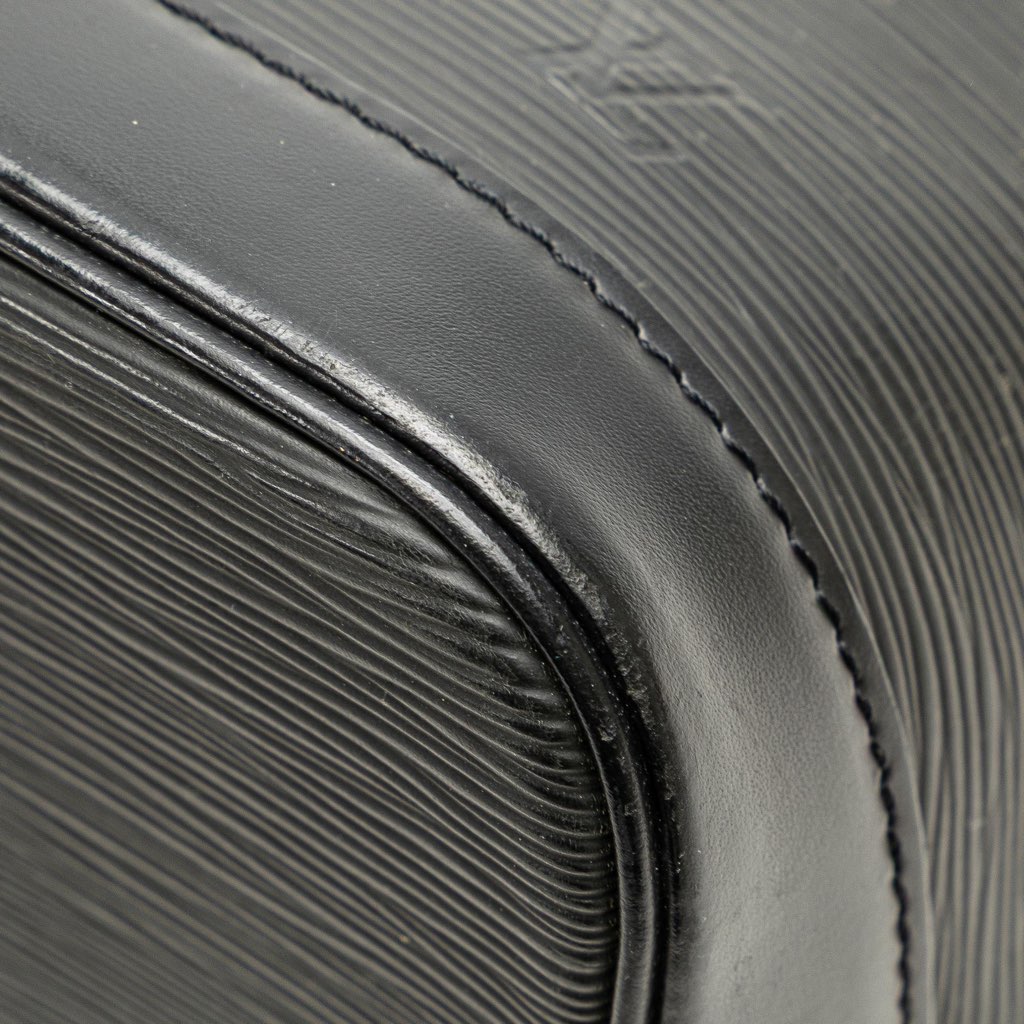 Louis Vuitton Epi Alma PM - Detail 2