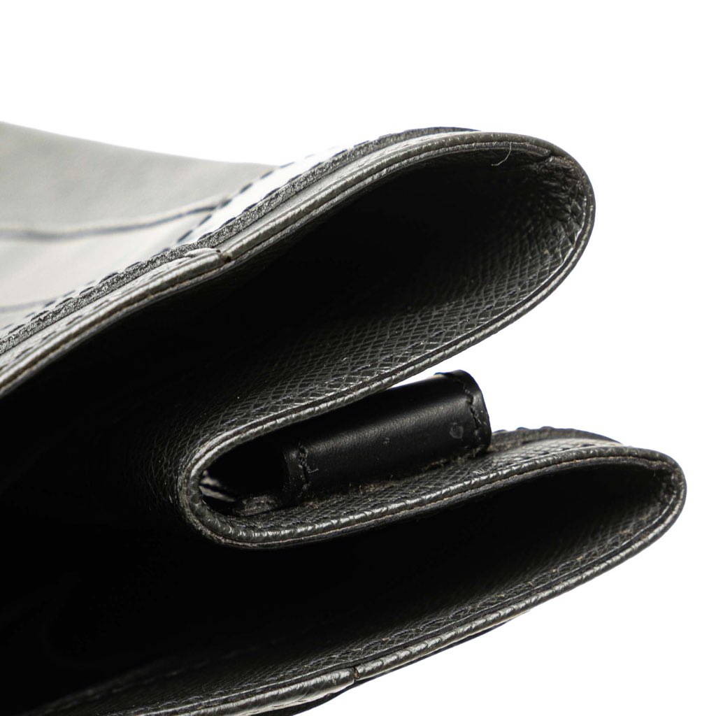 Louis Vuitton Taiga Kasbek PM - Image 10