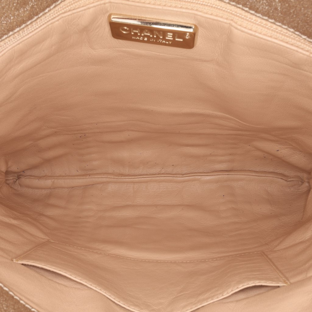 Chanel Metallic Goatskin Luxe Ligne Tote - 4