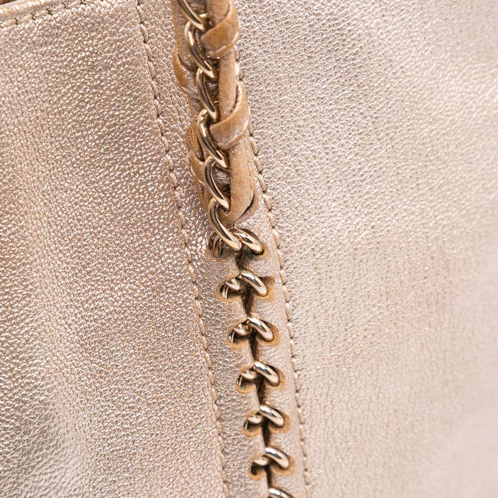 Chanel Metallic Goatskin Luxe Ligne Tote - Detail 2