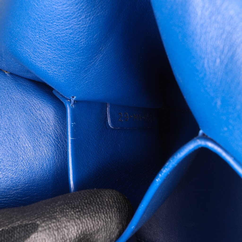 Dior Medium Calfskin Be Dior Double Flap - Detail 2