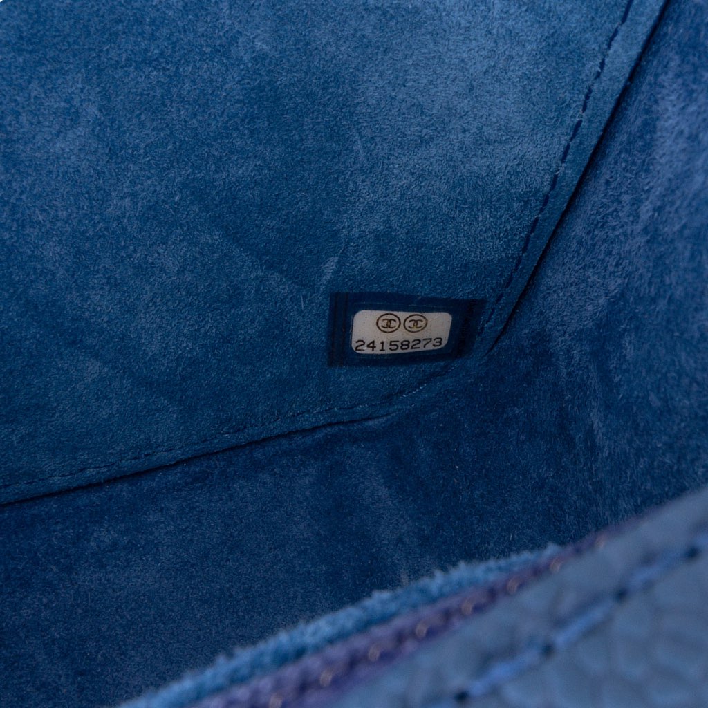 Chanel Mini Classic Caviar Pure Flap - Detail 1