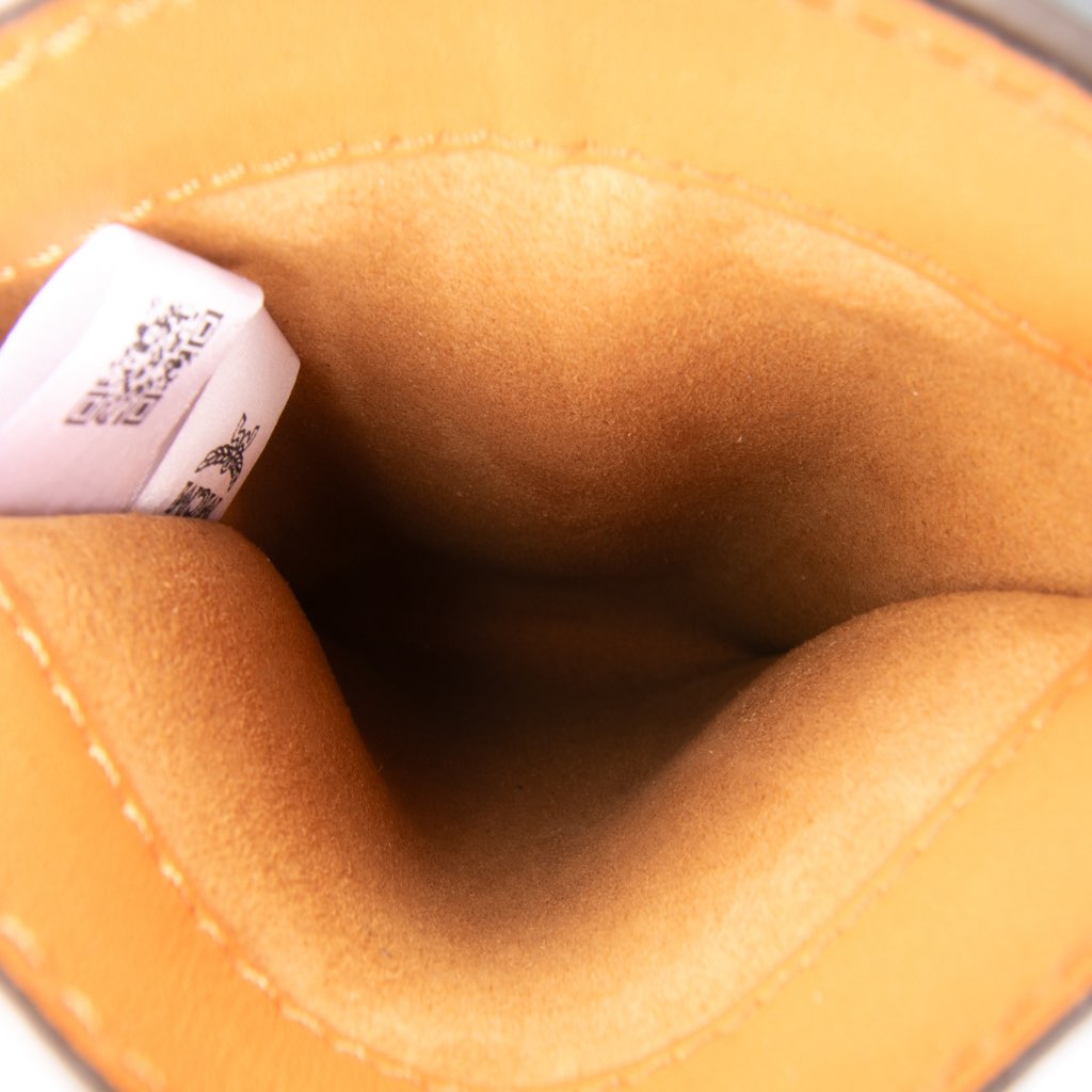 Mcm Spanish Calfskin Embossed Logo Aren Lanyard Phone Case - 4