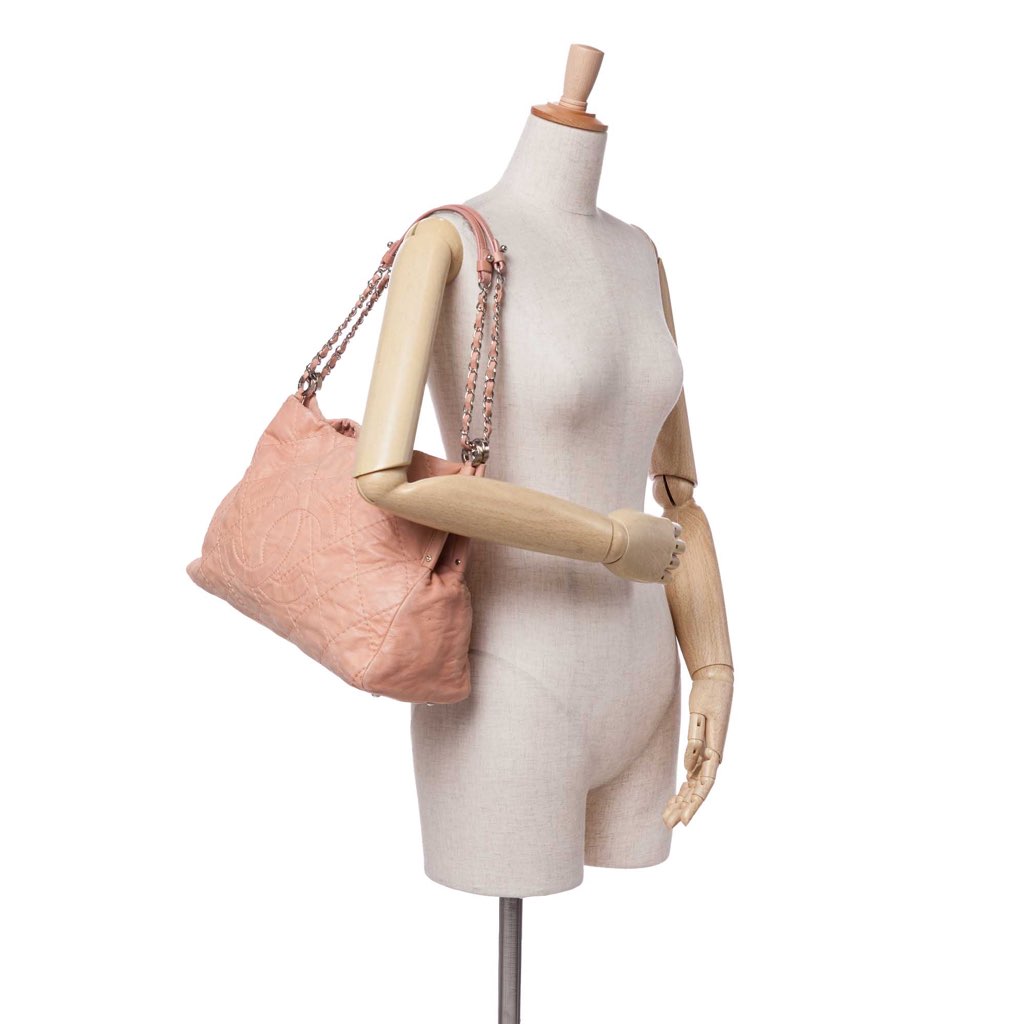 Chanel Small Iridescent Calfskin Sea Hit Tote - Image 14