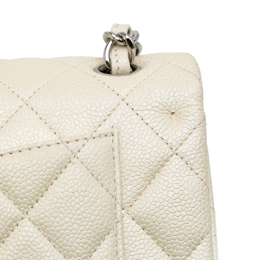 Chanel Jumbo Classic Caviar Double Flap - Image 12