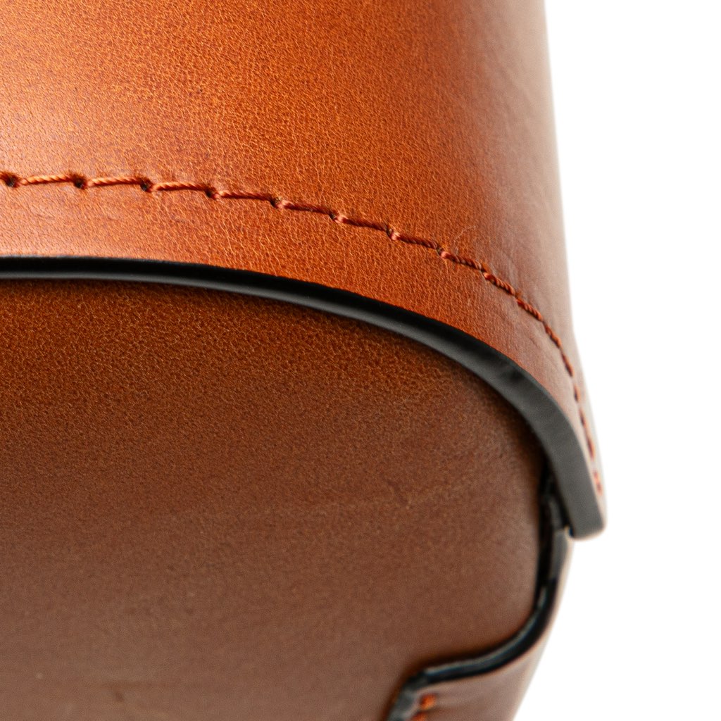 Loewe Calfskin Bamboo Bucket Bag - Detail 2
