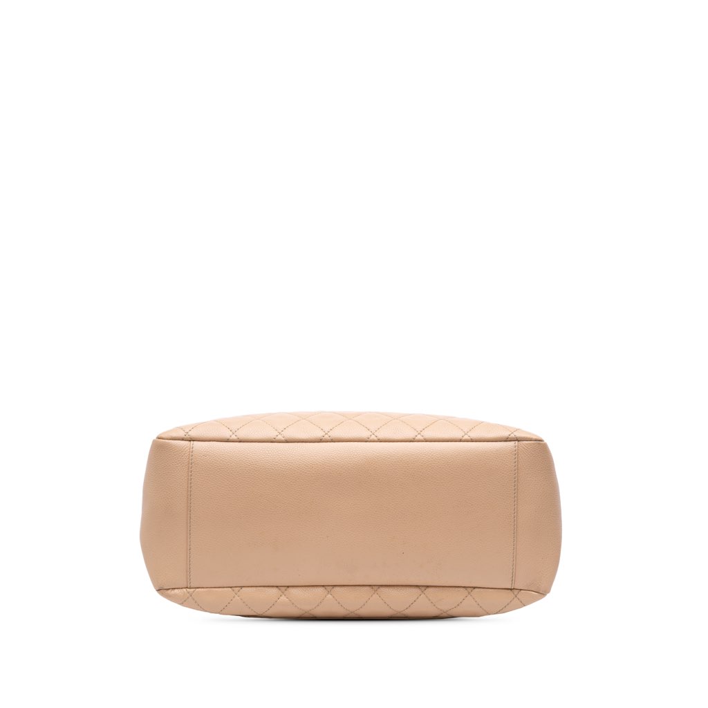 Chanel Caviar Grand Shopping Tote - Image 6