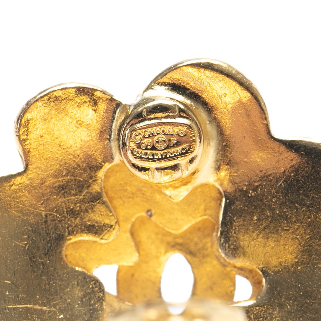 Chanel Gold Plated CC Flower Clip On Earrings - 3