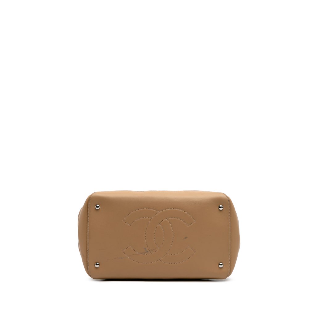 Chanel Small Quilted Calfskin Easy Shopping Tote - Image 6