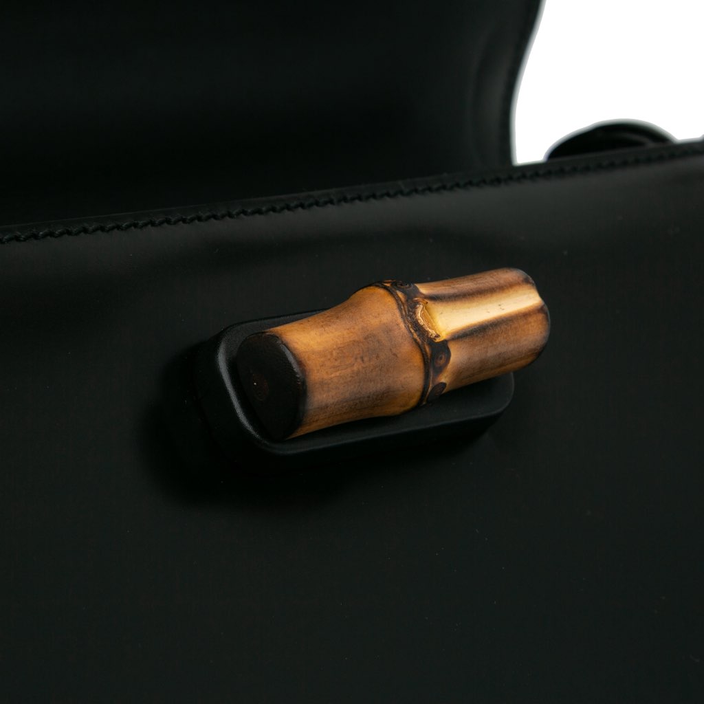 Gucci Limited Edition Medium Calfskin Acrylic Classic 2 Top Handle Bag - Detail 2