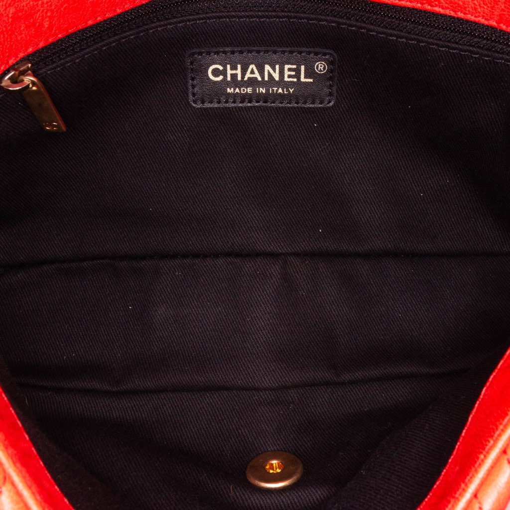 Chanel Medium Chevron Wrinkled Calfskin Medallion Charm Flap - 4