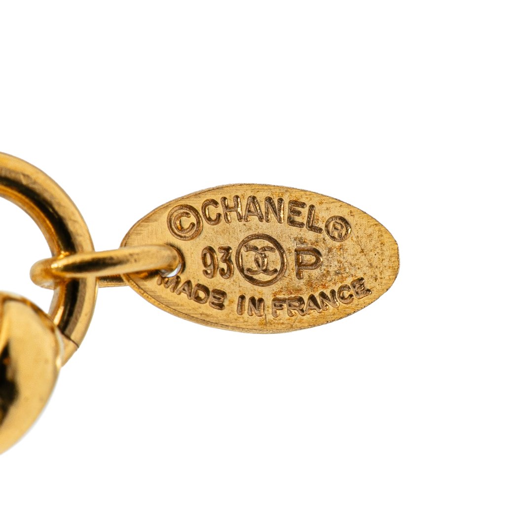 Chanel Gold Plated CC Round Pendant Necklace - 2