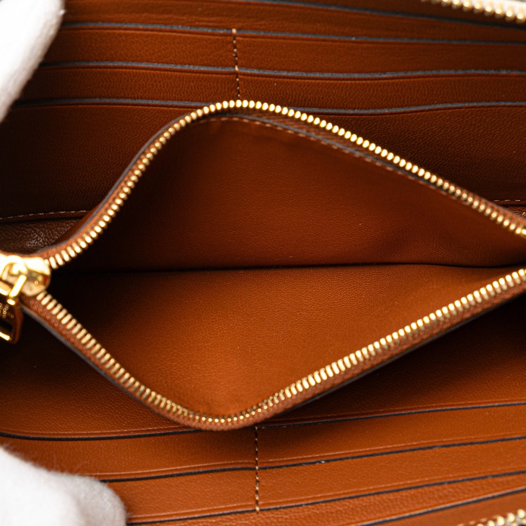 Louis Vuitton Leather Veau Soie Iena Wallet - 5