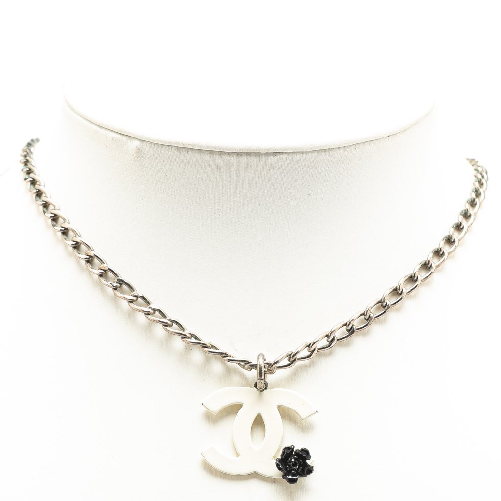 Chanel Silver Plated Resin CC Camellia Charm Necklace - 5