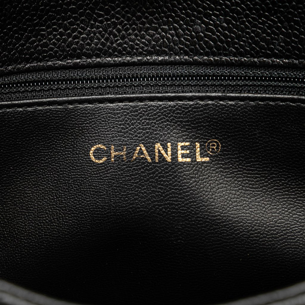 Chanel Quilted Caviar Chain Tote - Detail 1
