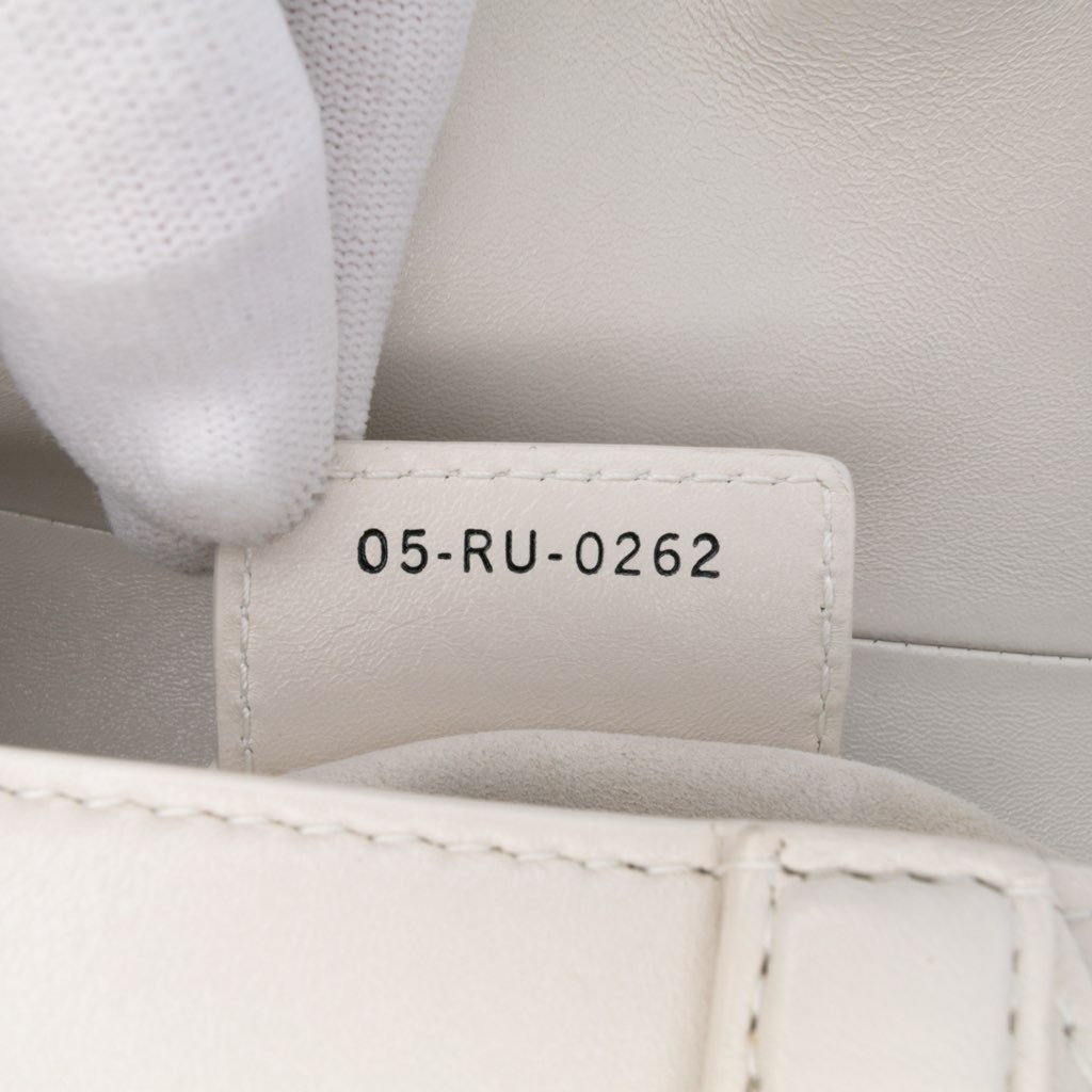 Dior Studded Leather Saddle Bag - Detail 1