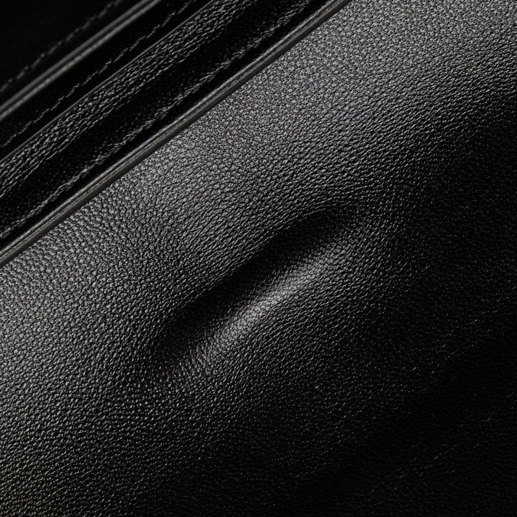 Celine Small Calfskin Besace 16 Crossbody - Detail 2