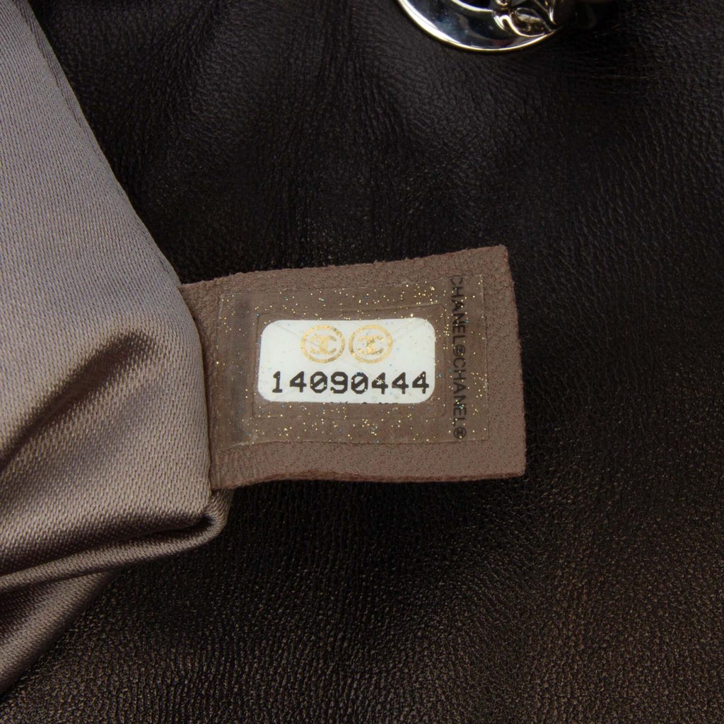 Chanel Quilted Metallic Distressed Lambskin CC Crystal Flap - Detail 1