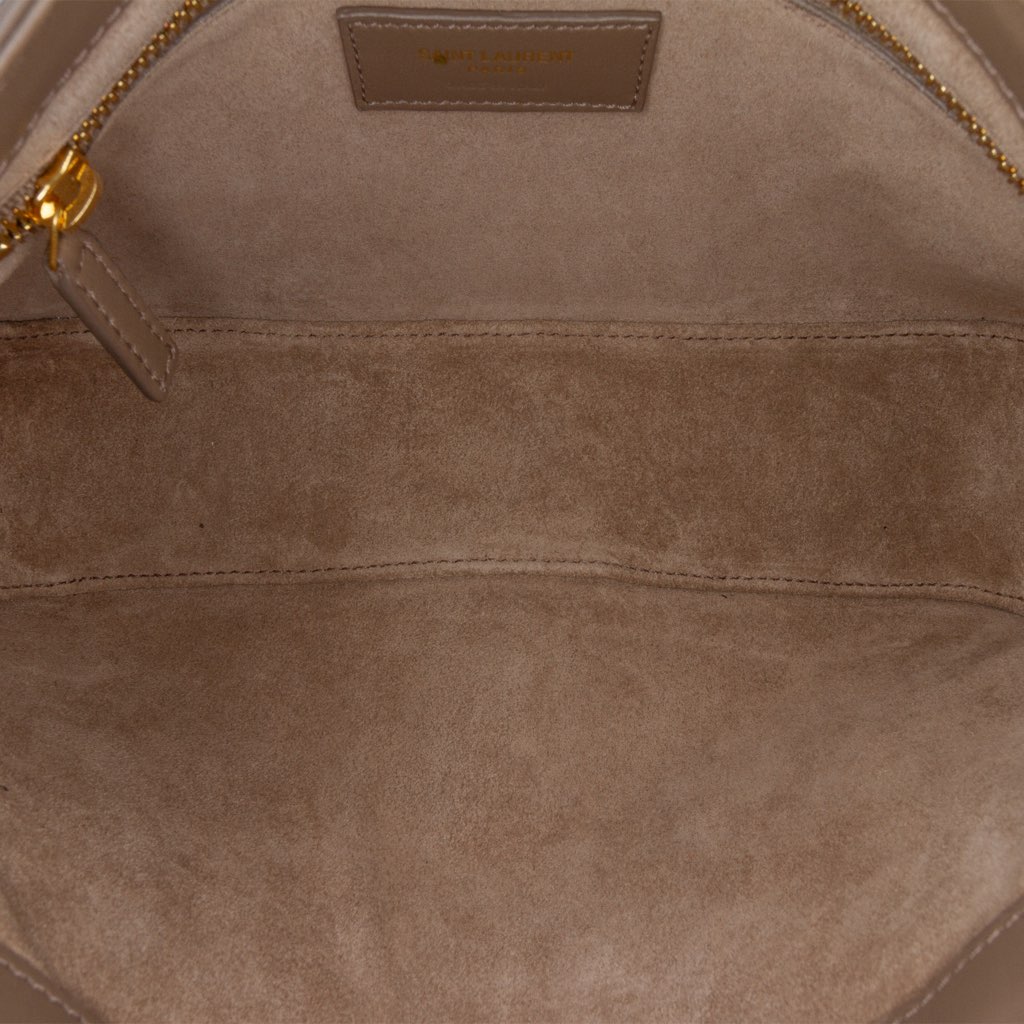 Saint Laurent Leather Le 5 a 7 Shoulder Bag - 4