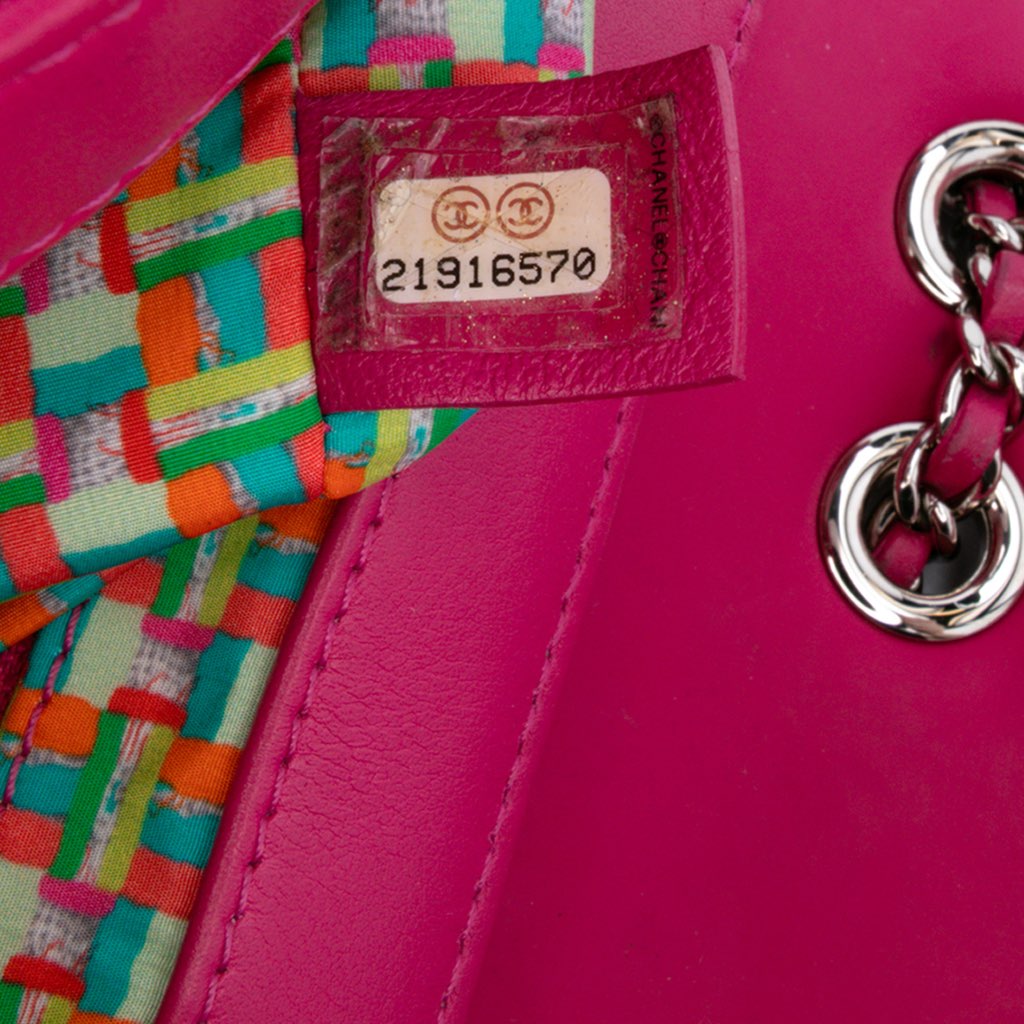 Chanel Paris Seoul Small Rubber Coco Rain Flap - Detail 1