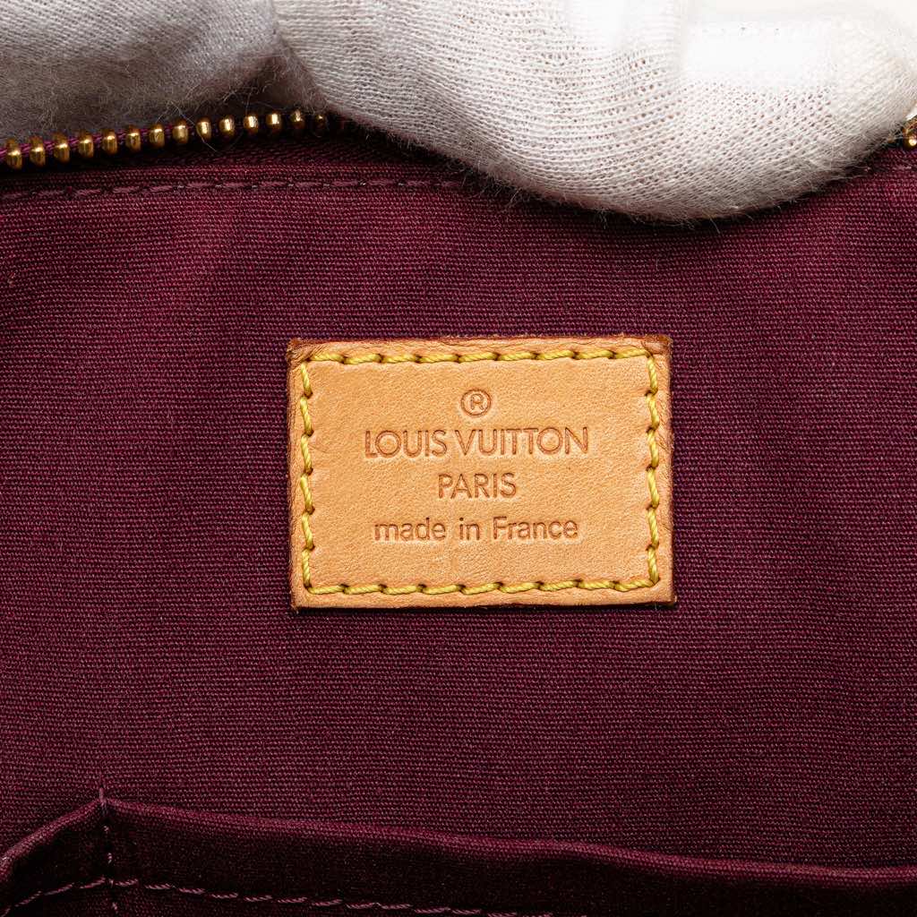 Louis Vuitton Monogram Vernis Bellevue PM - Side view