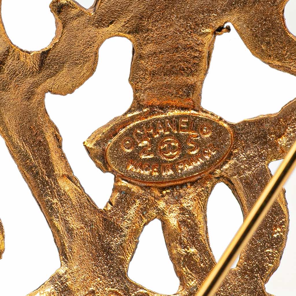 Chanel Gold Plated CC Filigree Brooch - 3