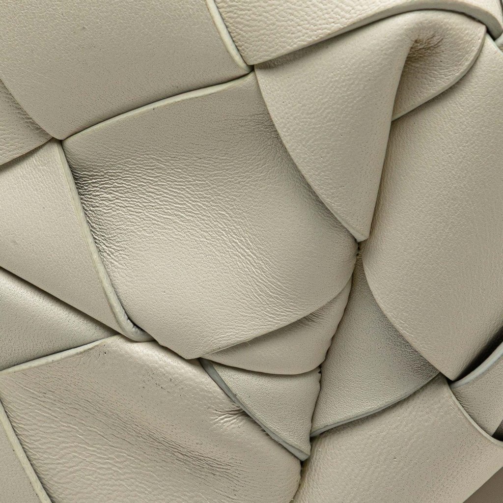 Bottega Veneta Small Lambskin Intrecciato Cabat Tote - Detail 2
