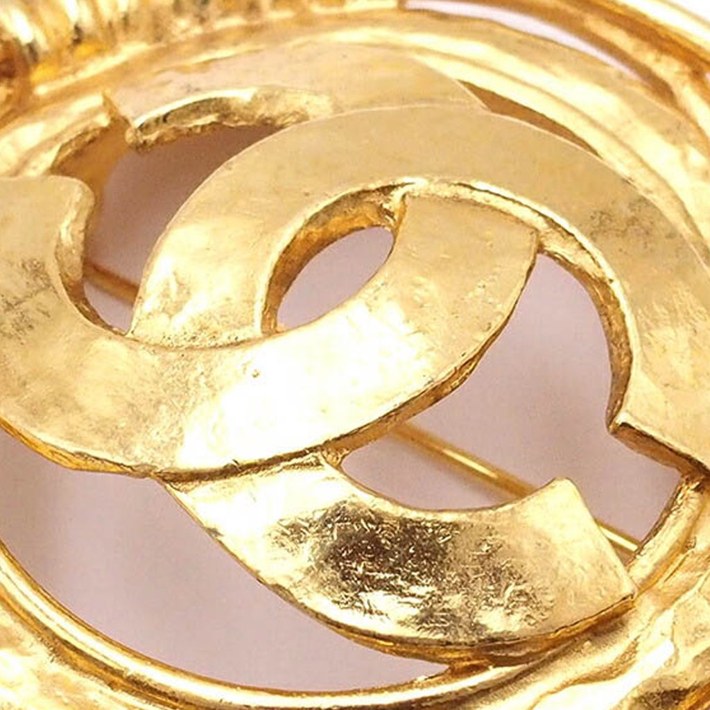 Chanel Gold Plated CC Brooch - 4