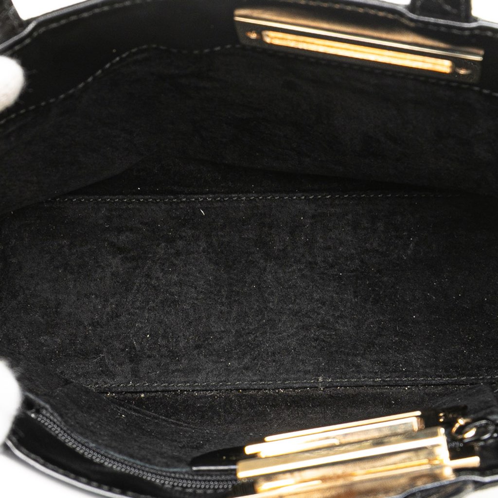 Gucci Suede Handbag - 4