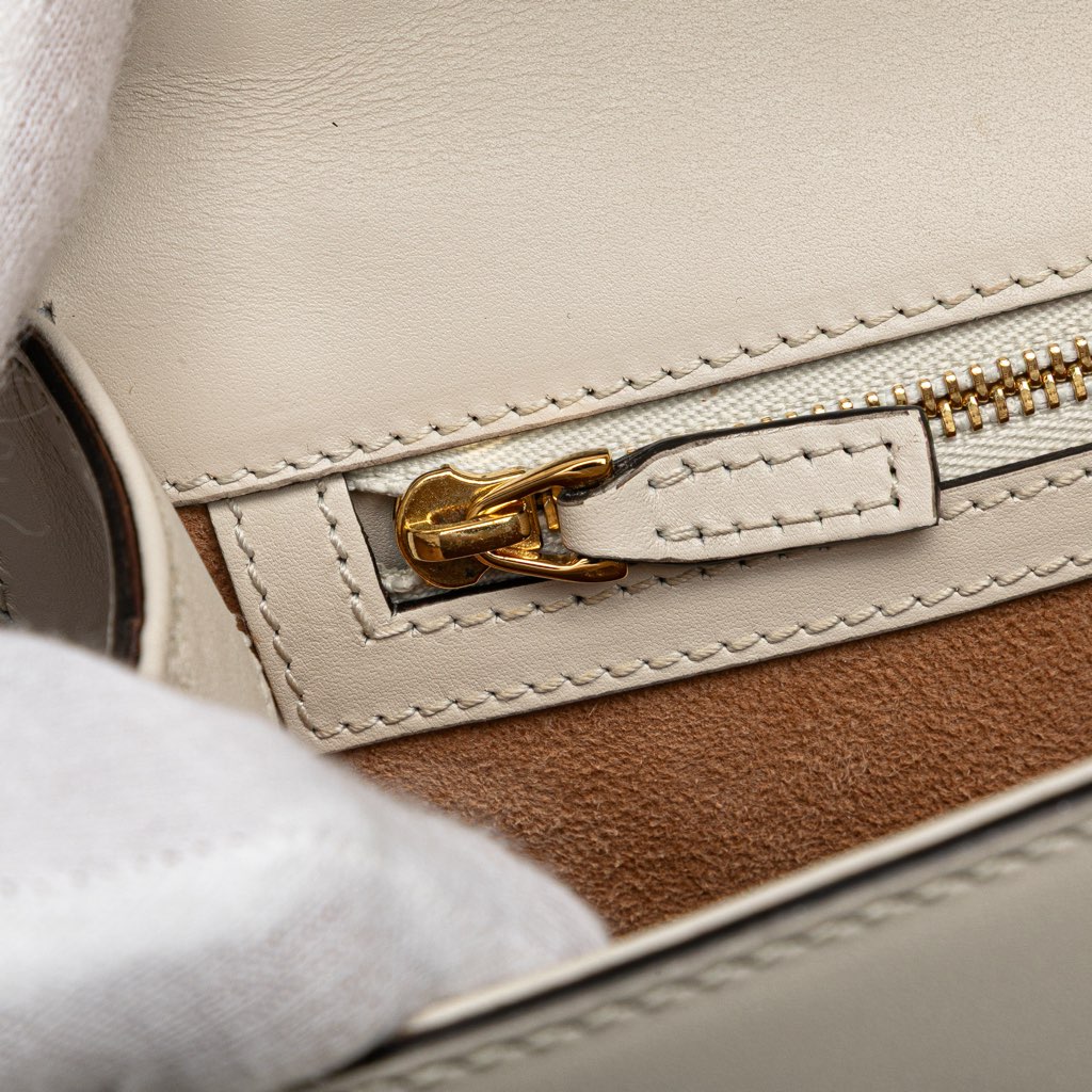 Gucci Small Leather Sylvie Satchel - Detail 2