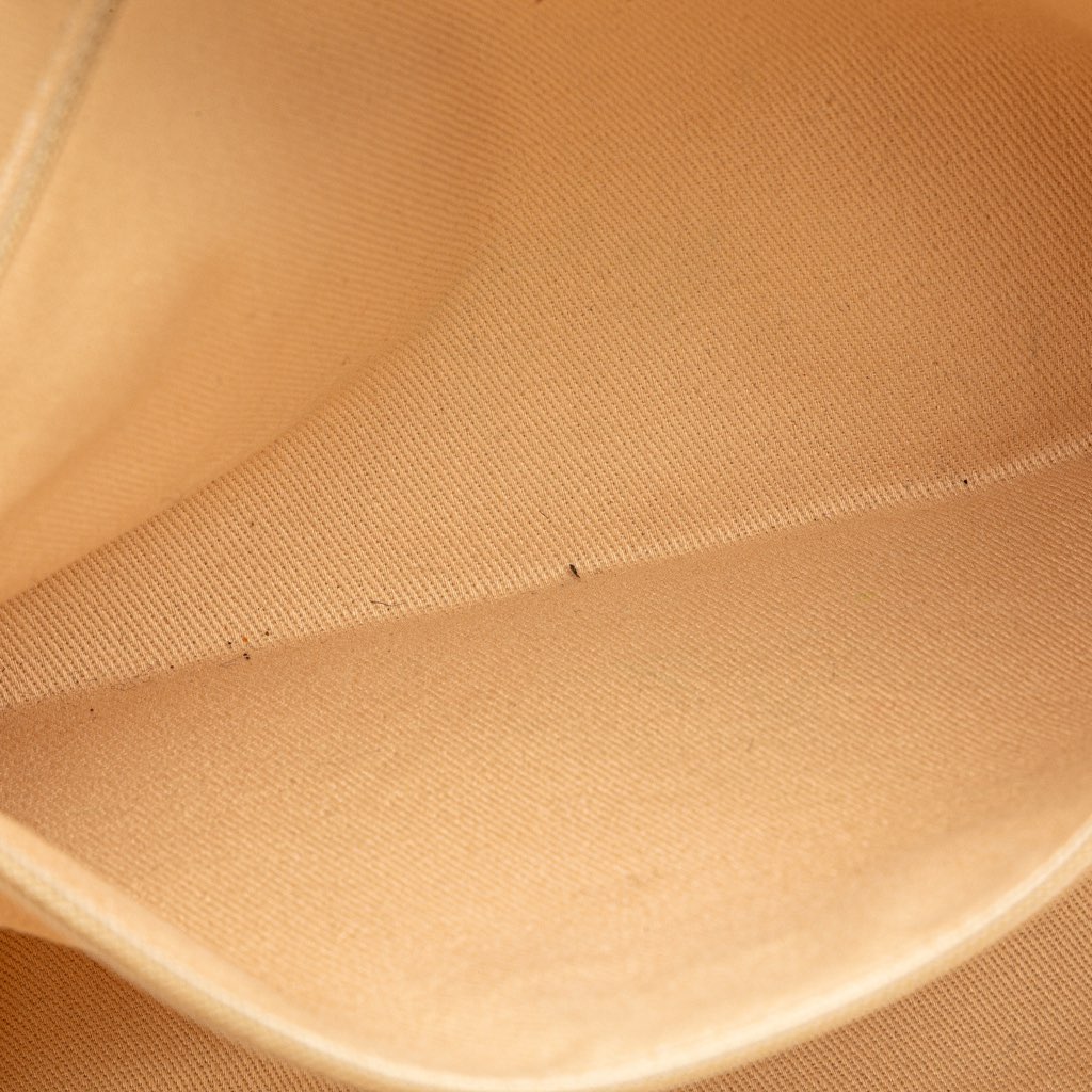 Chanel Small Lurex Boucle Deauville Tote - Image 10