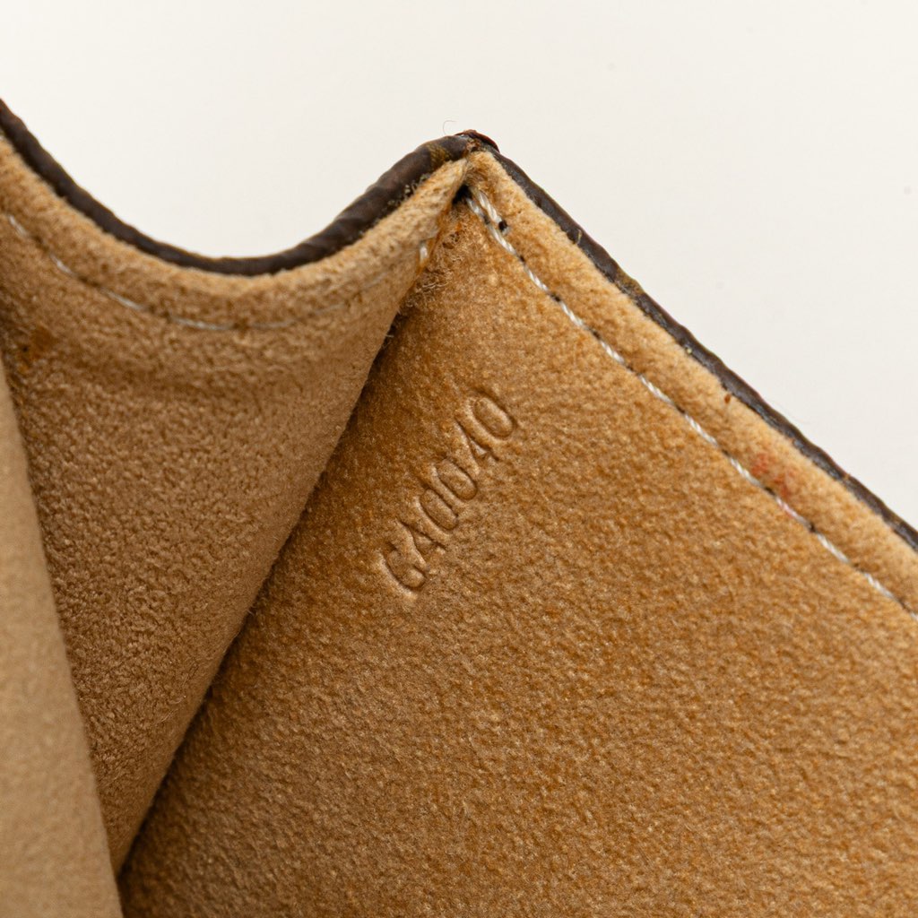 Louis Vuitton Monogram Pochette Twin PM - Detail 1