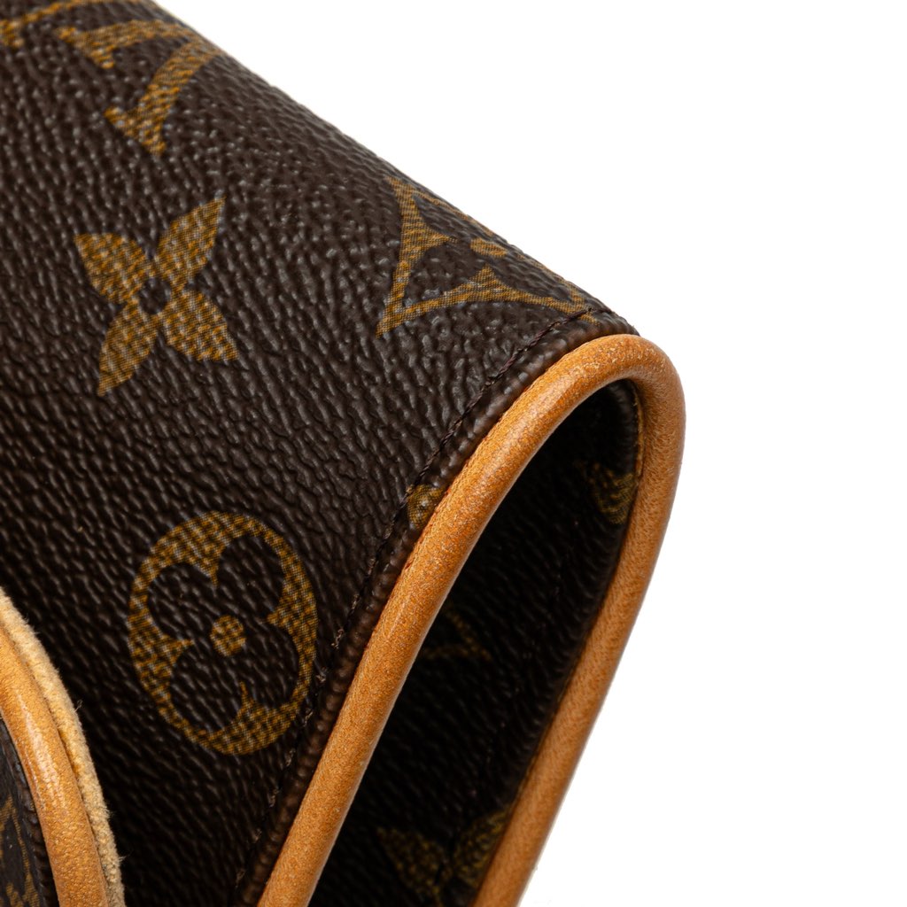 Louis Vuitton Monogram Pochette Twin PM - Image 11
