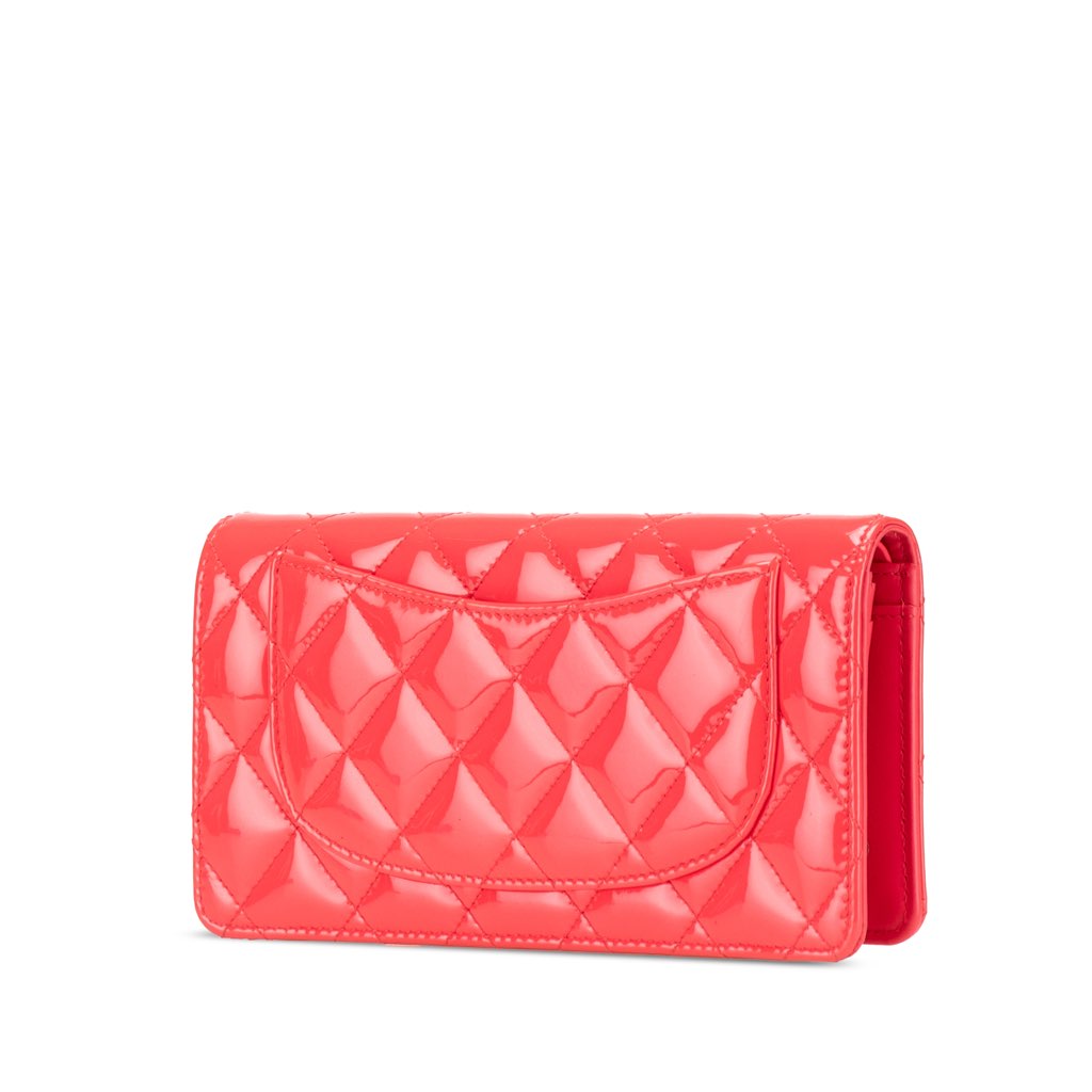 Chanel CC Quilted Patent Leather L Yen Bifold Wallet - 2