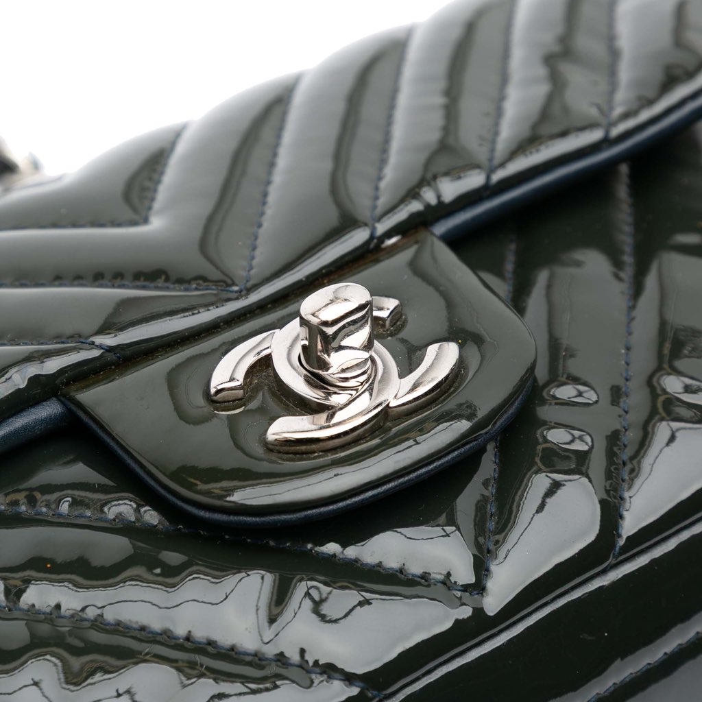 Chanel Mini Rectangular Classic Chevron Patent Single Flap - Detail 1