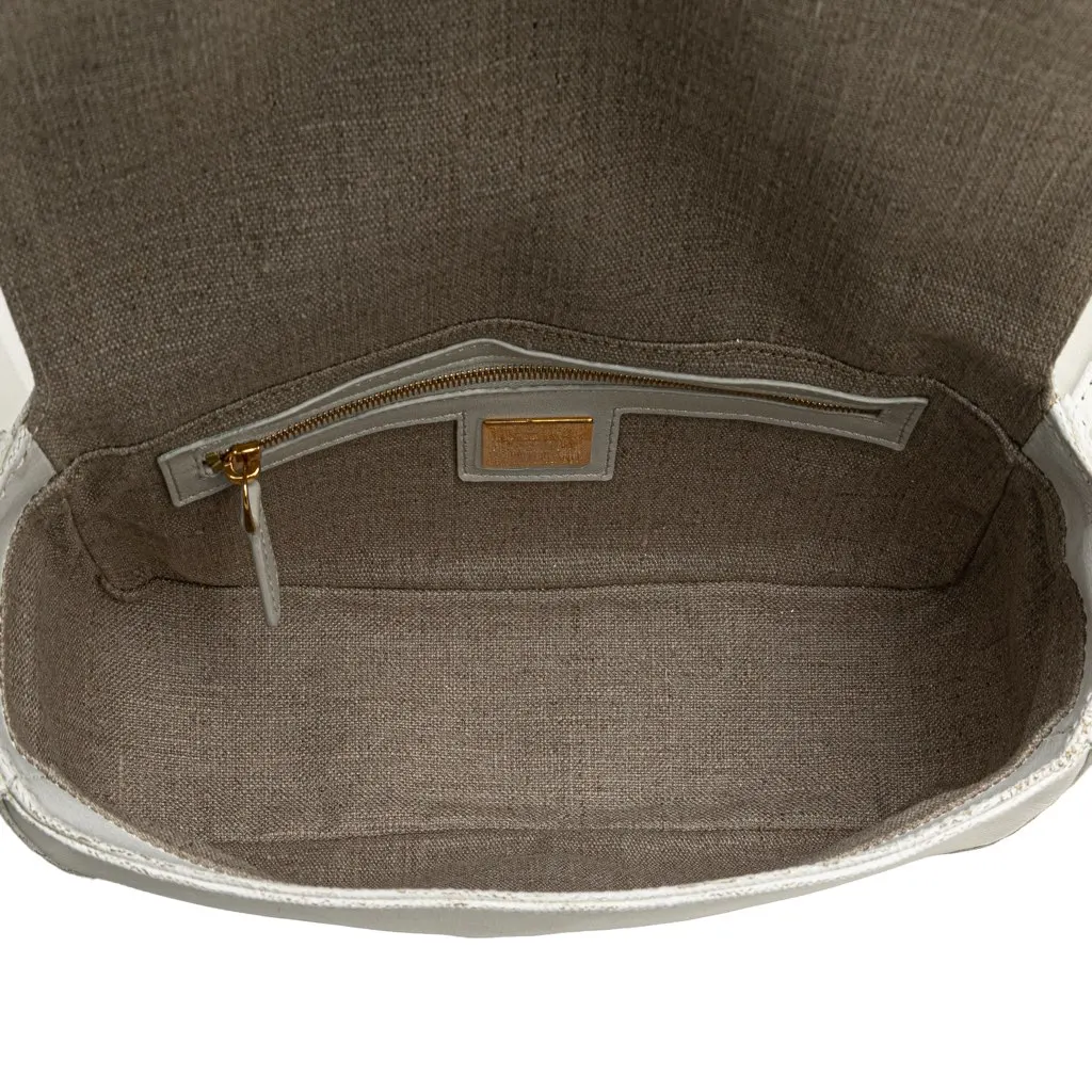 Fendi Paint Your Own Baguette Canvas Baguette with Painting Kit White Canvas Good - Model View
