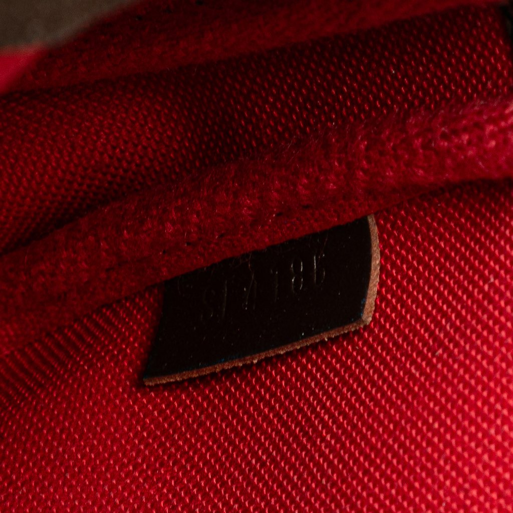 Louis Vuitton Damier Ebene Mini Pochette Accessoires - Detail 1