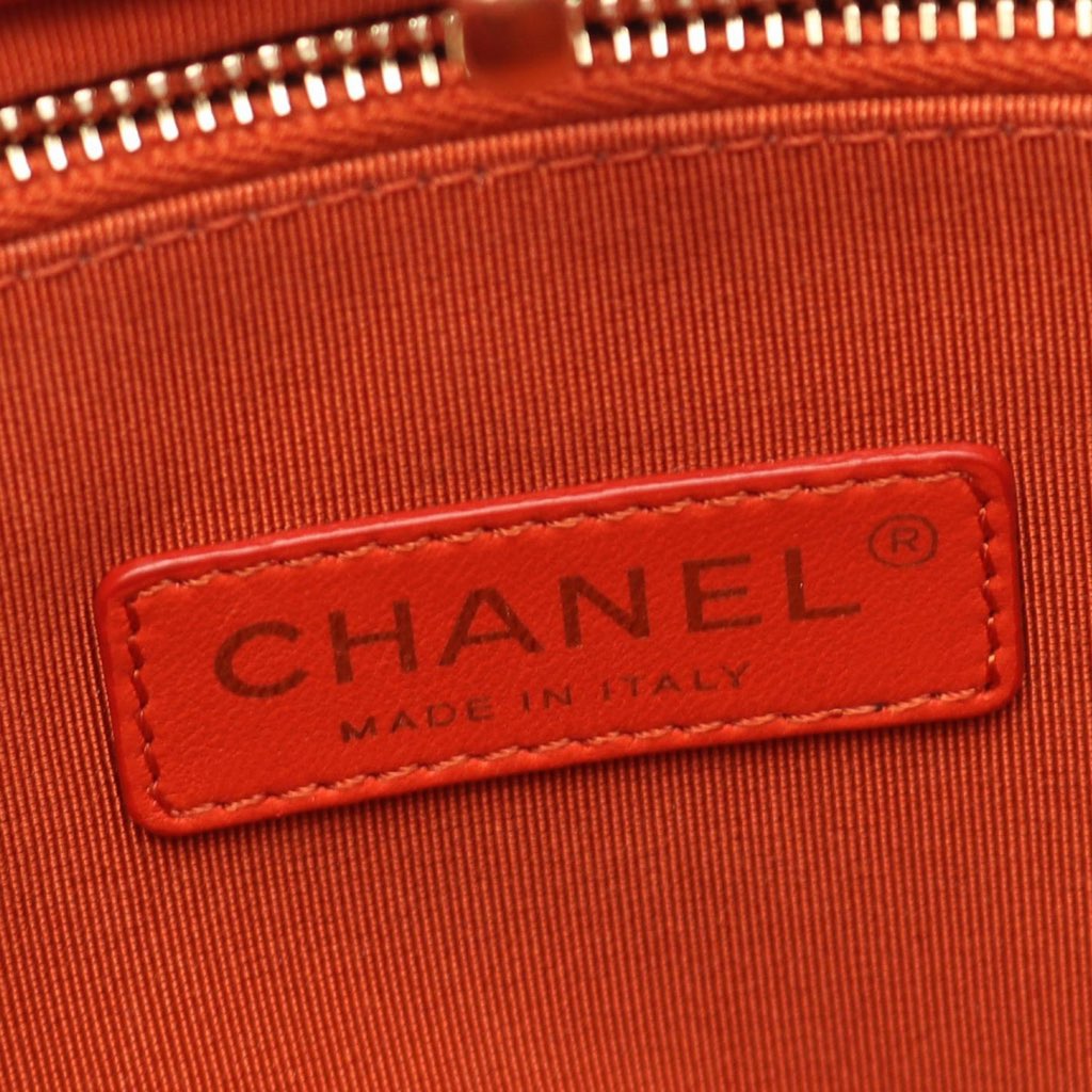 Chanel Large Quilted Lambskin 31 Shopping Bag - 4