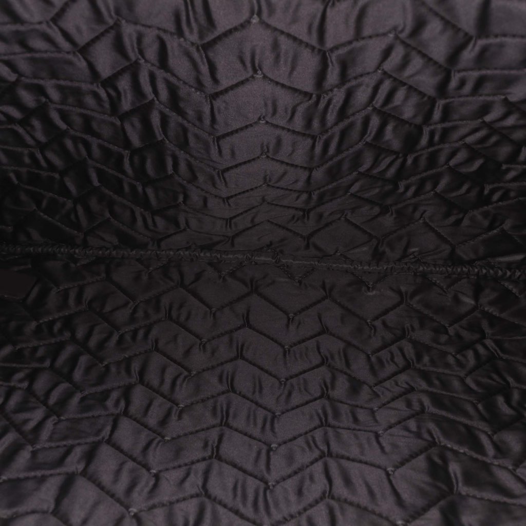 Chanel Large CC Distressed Quilted Patent Chevron Crossing O Case - 4