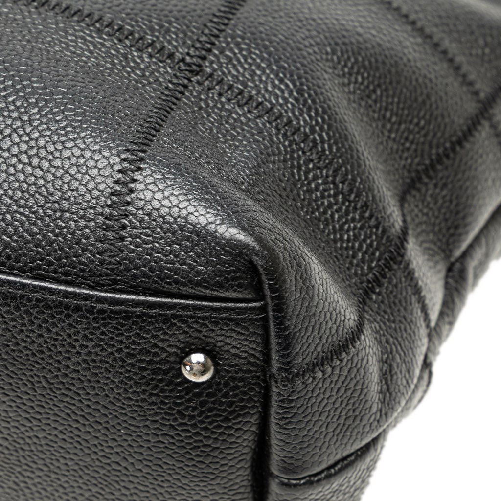 Chanel Caviar Choco Bar Tote - Image 11