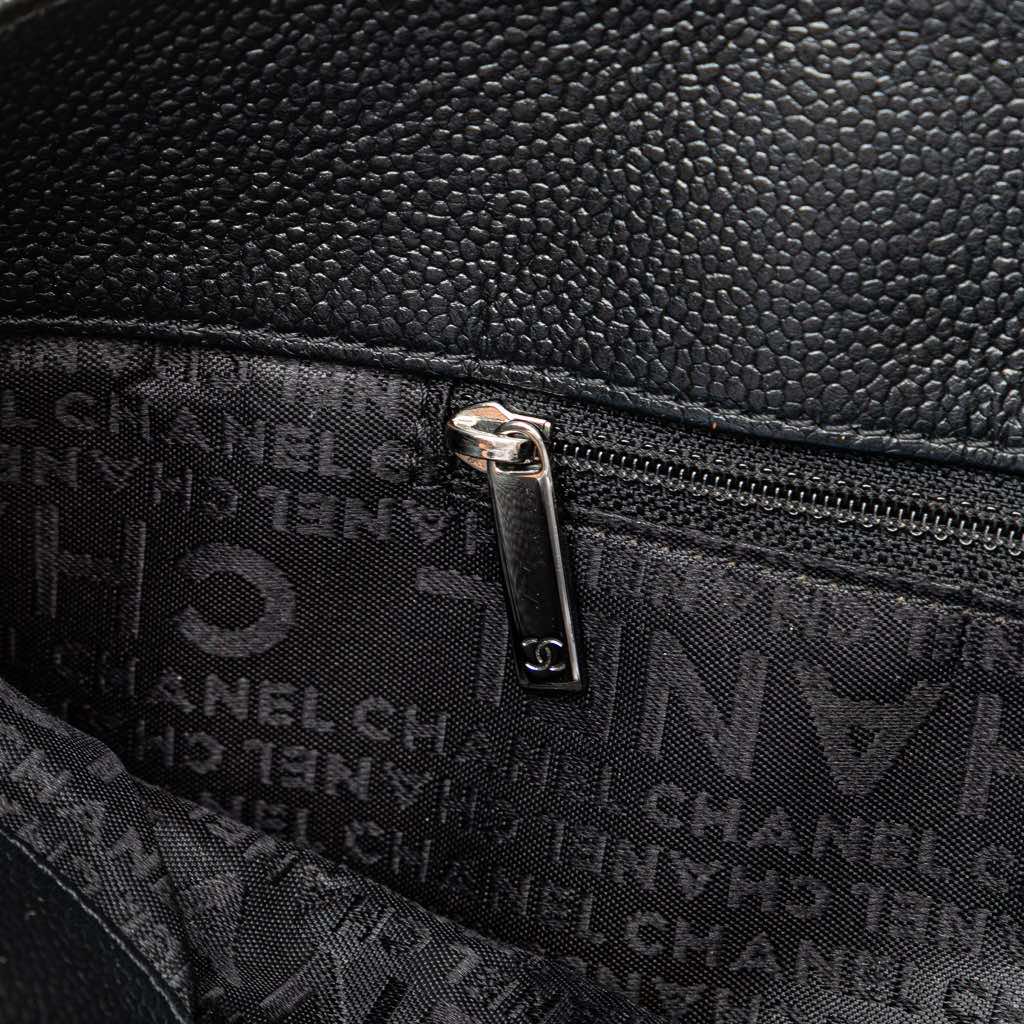 Chanel Caviar Choco Bar Tote - Image 12