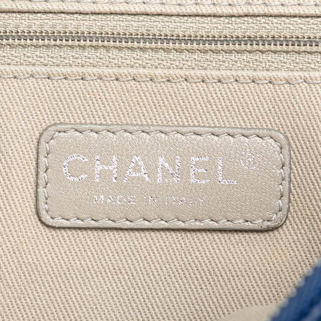 Chanel Medium Quilted Caviar Easy Flap - 5