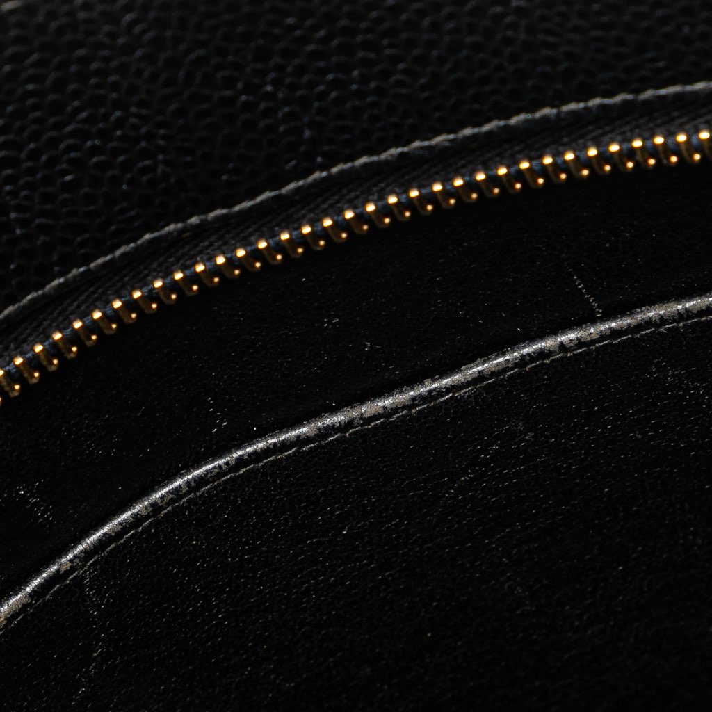 Chanel Caviar Medallion Tote - Image 12